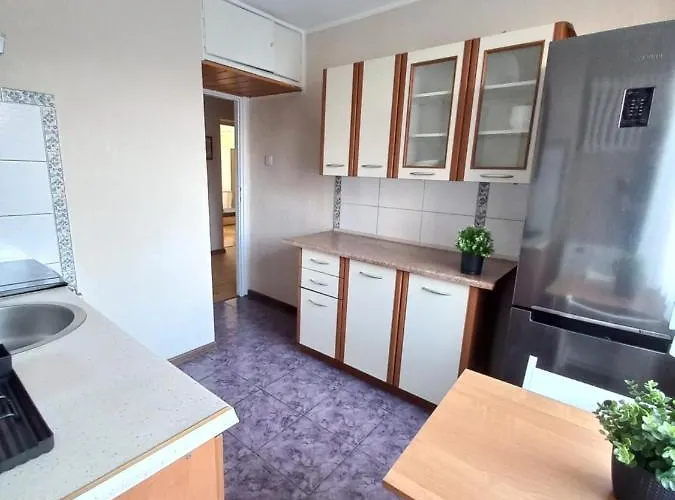 Tanie Spanie Na Grunwaldzkiej - Zameldowanie Bezobslugowe-